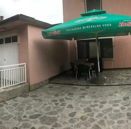 Saraj Bed & Breakfast
