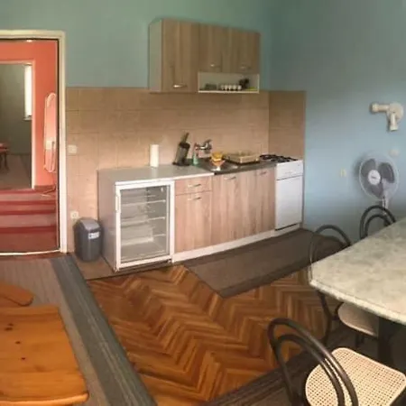 Saraj Bed & Breakfast